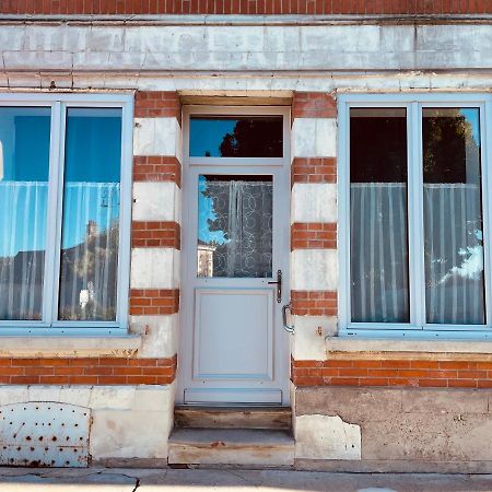 Superbe Appartement A La Croisee Des 4 Chateaux Lignieres-de-Touraine Экстерьер фото